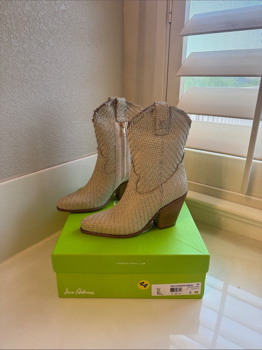 Sam Edelman Tracy Off White Woven Western Booties 8